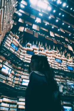 model:chana 英知に触れる。自己を知る。